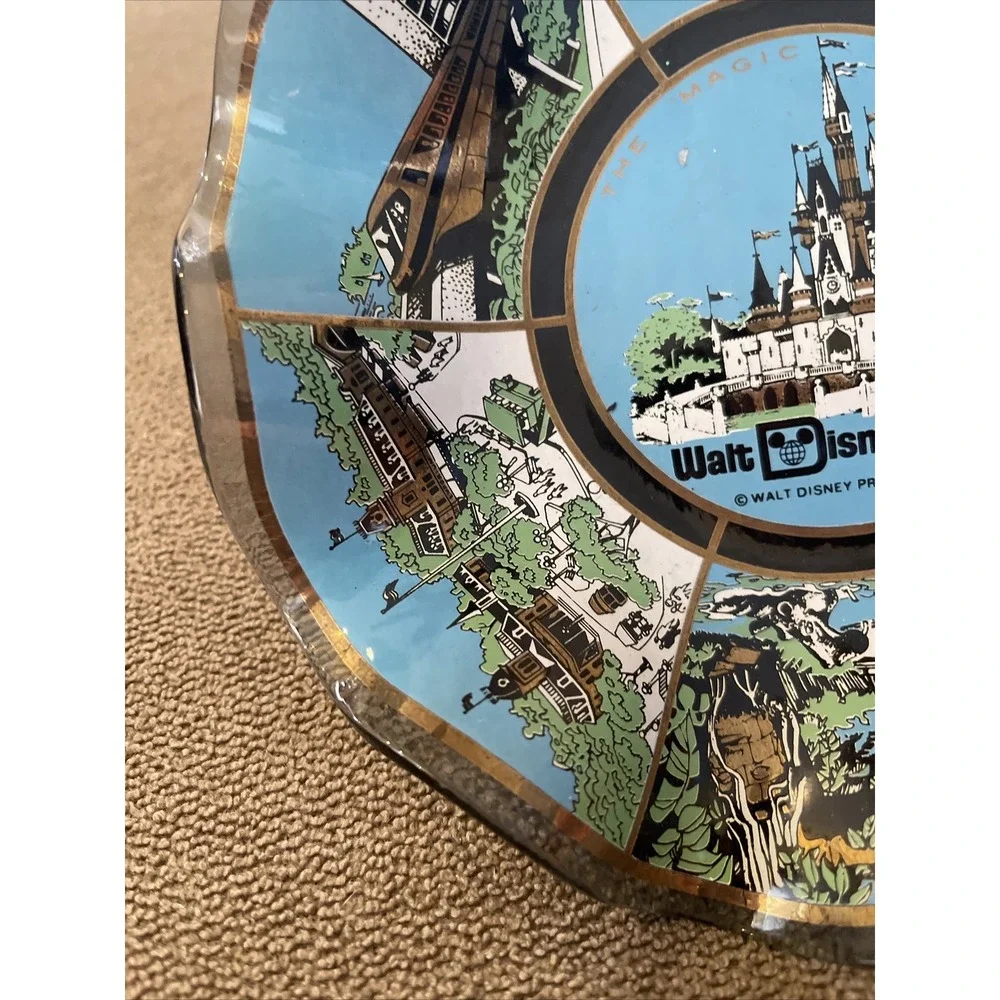 Vintage Walt Disney World Glass Candy Dish Ashtray Plate Bowl Magic Kingdom (TD)